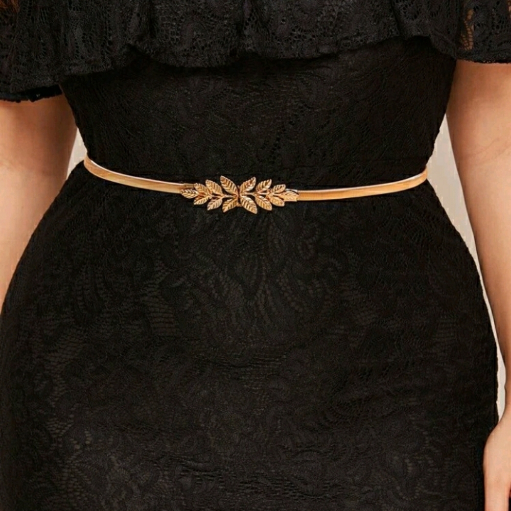 Plus Size Metal Leaf Decor Belt